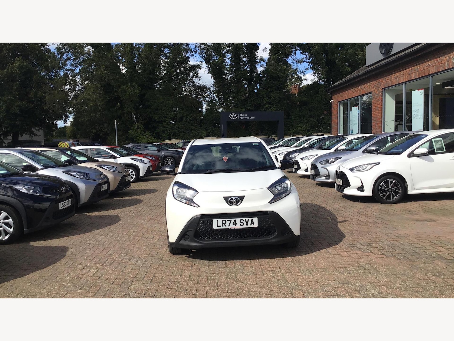 Used Toyota Aygo X 2024 for sale - 77304854: Photo 17