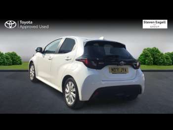 Used Toyota Yaris 2022 for sale - 74874262: Photo