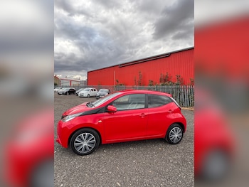 Used Toyota AYGO 2015 for sale - 79372303: Photo