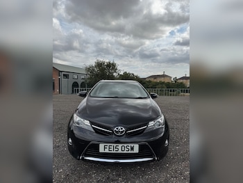 Used Toyota Auris 2015 for sale - 79290399: Photo