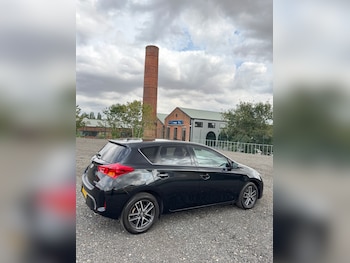 Used Toyota Auris 2015 for sale - 79290399: Photo