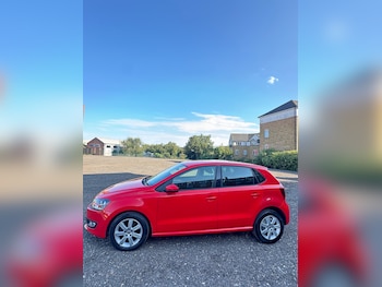 Used Volkswagen Polo 2014 for sale - 79324165: Photo