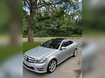 Used Mercedes-Benz C Class 2014 for sale - 78989373: Photo
