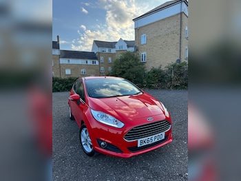 Used Ford Fiesta 2015 for sale - 79160680: Photo
