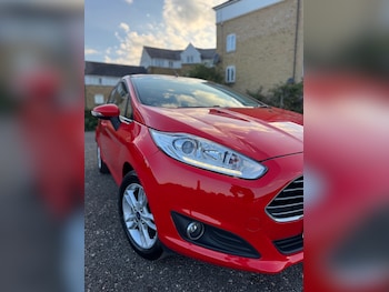 Used Ford Fiesta 2015 for sale - 79160680: Photo