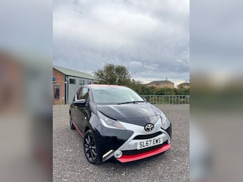 Used Toyota AYGO 2017 for sale - 79748150: Photo