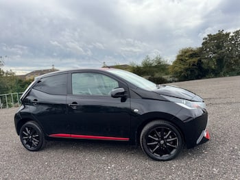 Used Toyota AYGO 2017 for sale - 79748150: Photo