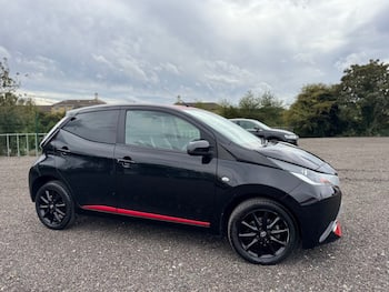 Used Toyota AYGO 2017 for sale - 79748150: Photo