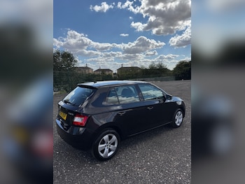 Used Skoda Fabia 2015 for sale - 79439743: Photo