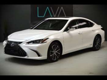 2022 (22) - 300h 2.5 4dr CVT