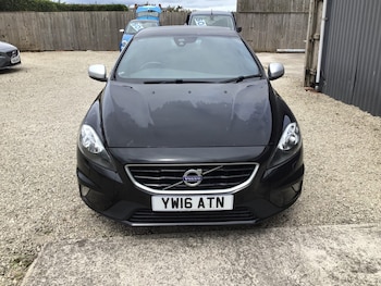 Used Volvo V40 2016 for sale - 79120279: Photo