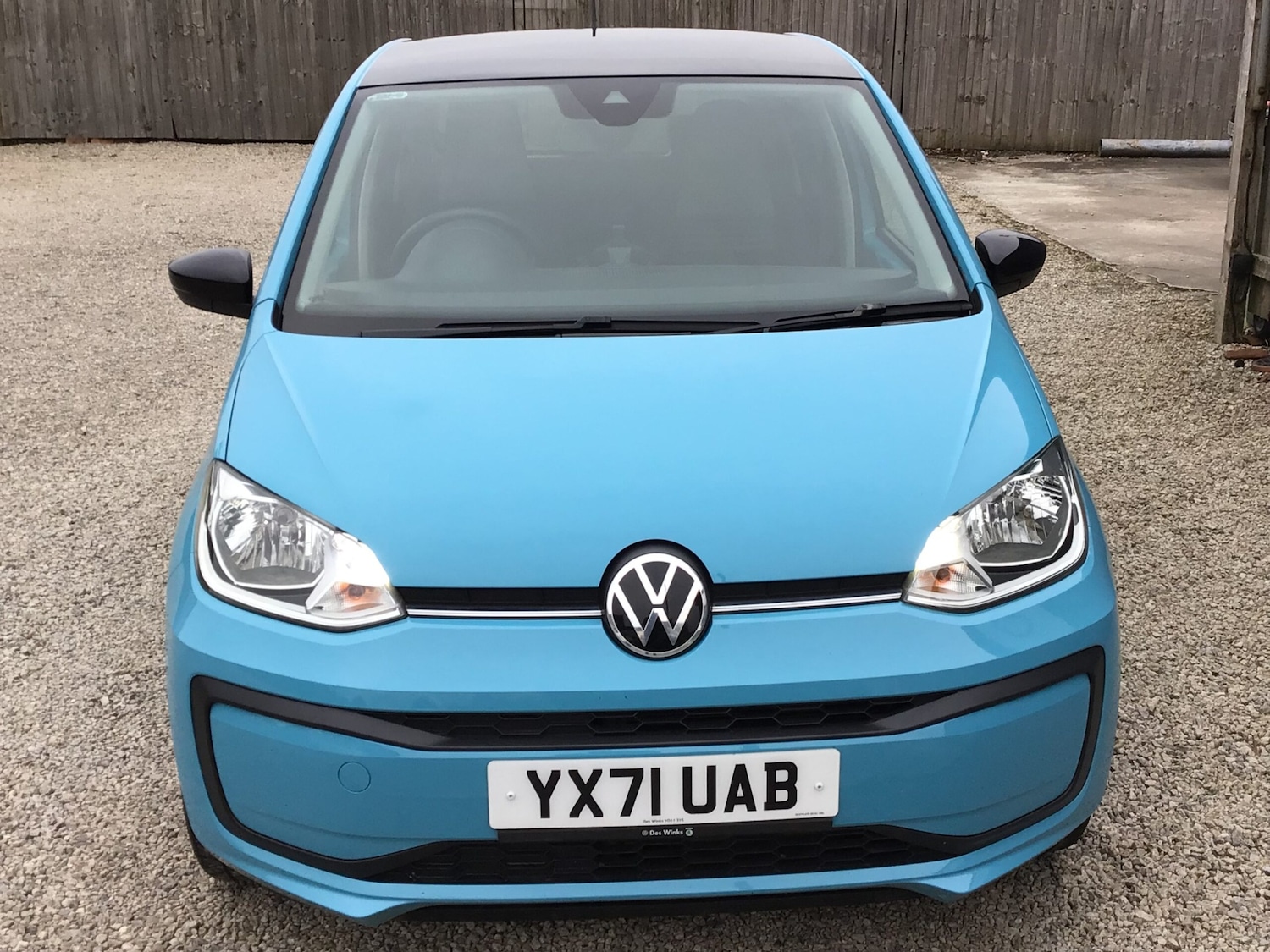 Used Volkswagen up! 2021 for sale - 77968542: Photo 2