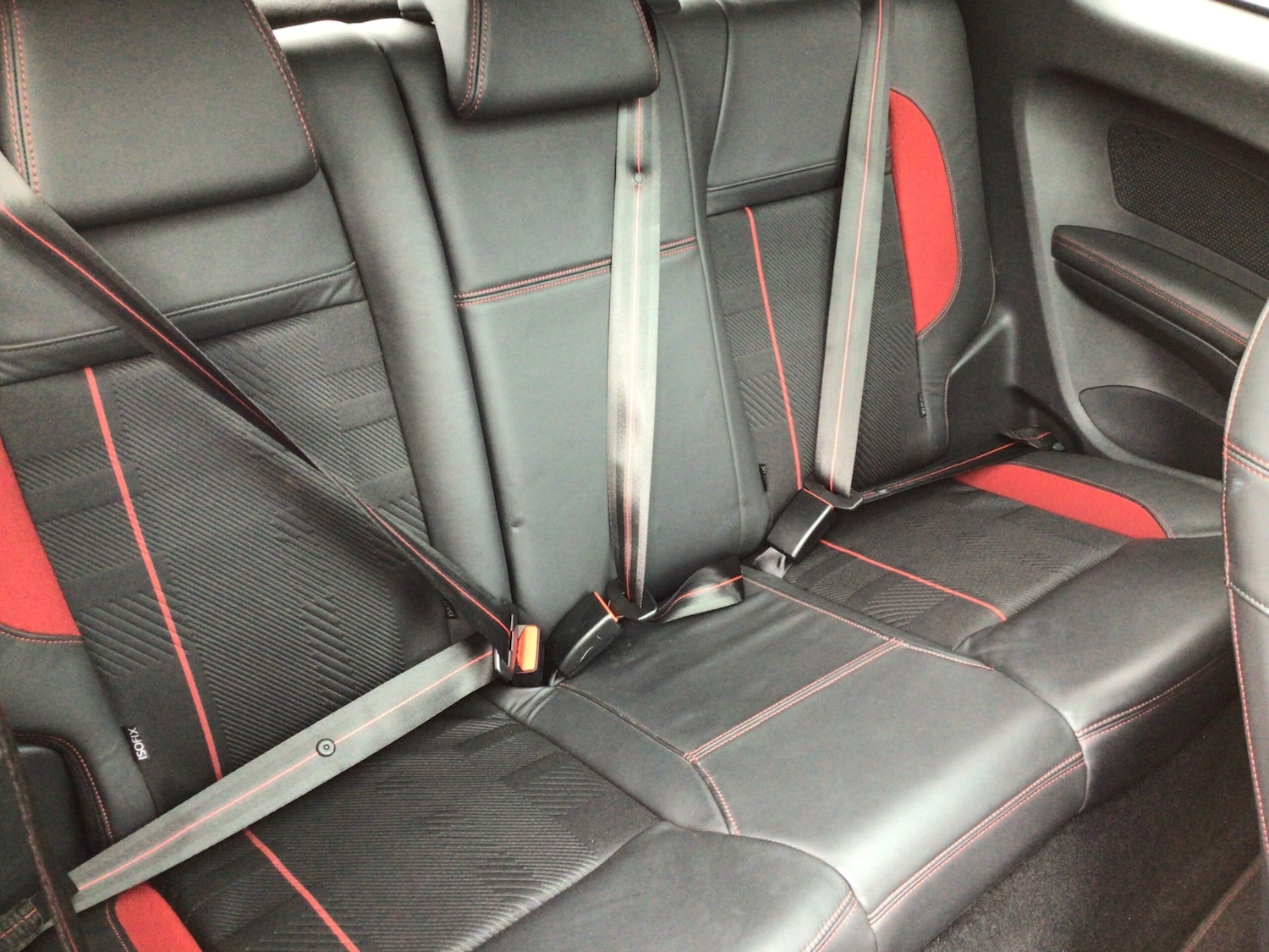 Used Peugeot 208 2015 for sale - 77968838: Photo 12