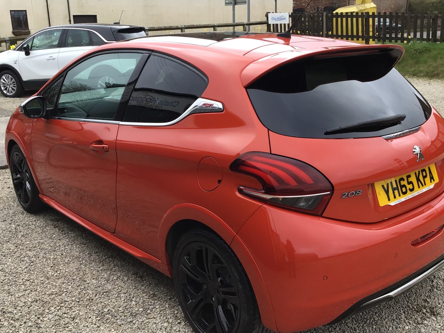 Used Peugeot 208 2015 for sale - 77968838: Photo 6