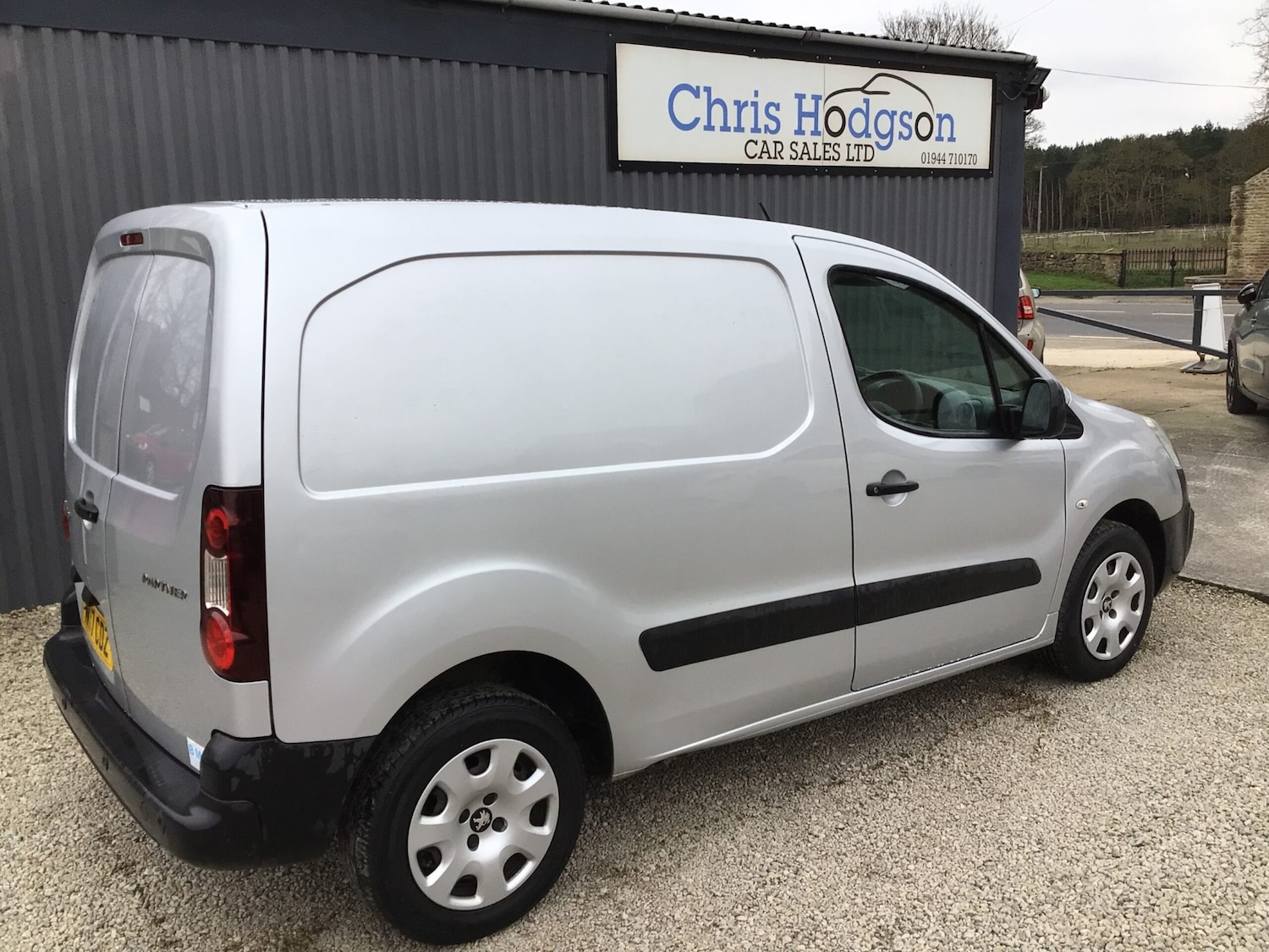 Used Peugeot Partner 2017 for sale - 77778548: Photo 4