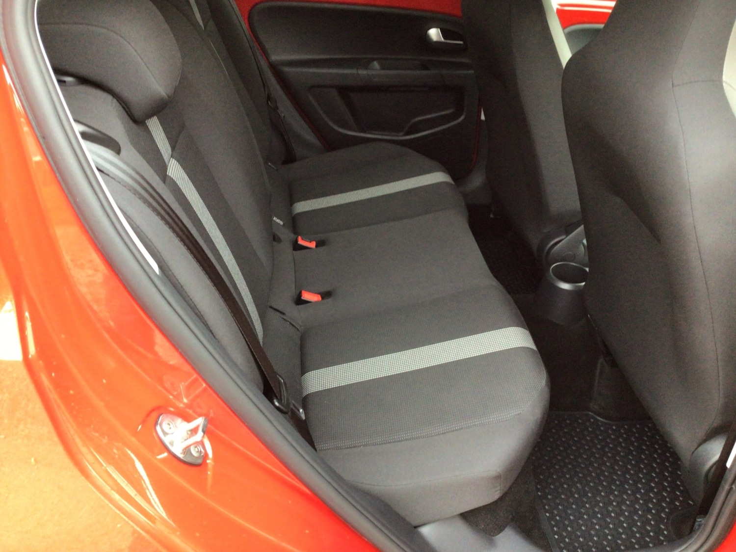 Used Volkswagen up! 2018 for sale - 77629402: Photo 12