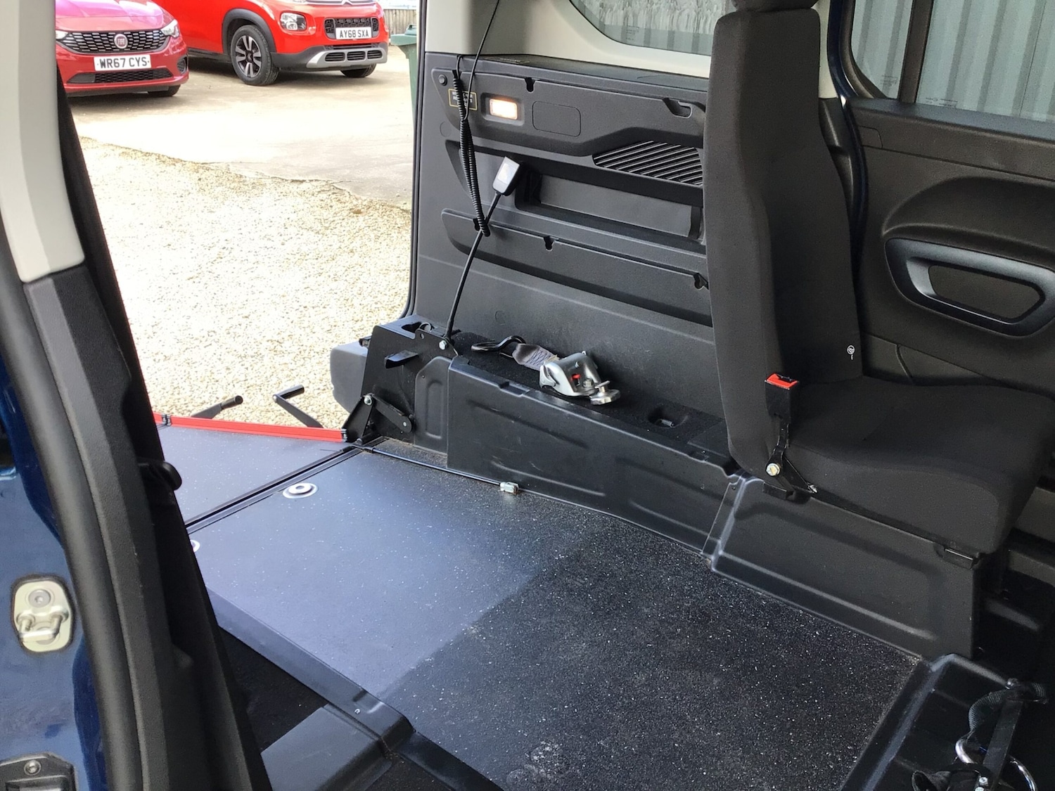 Used Peugeot Rifter 2020 for sale - 78199607: Photo 4