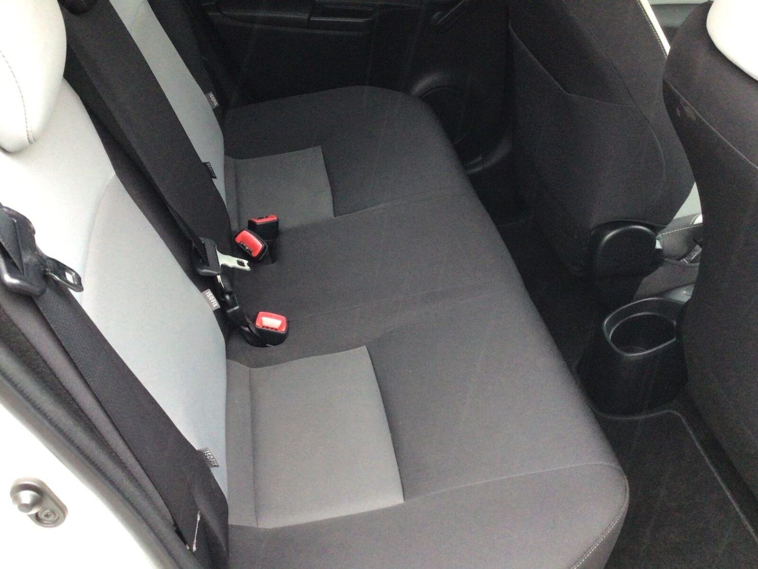 Used Toyota Yaris 2016 for sale - 77571043: Photo 12