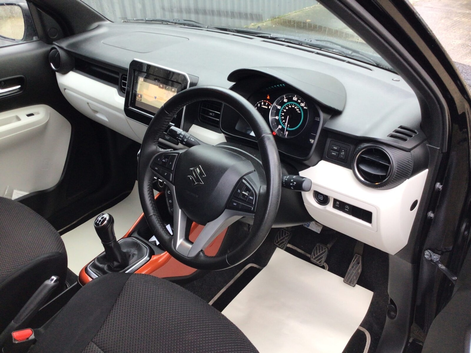 Used Suzuki Ignis 2017 for sale - 77571243: Photo 9