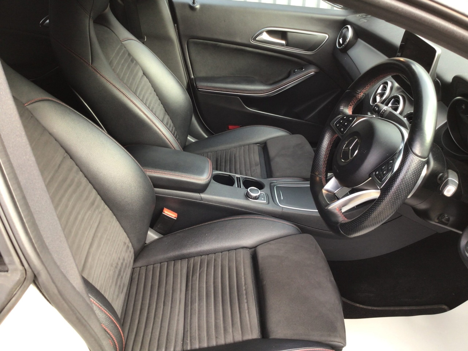 Used Mercedes-Benz CLA 2017 for sale - 77702051: Photo 10