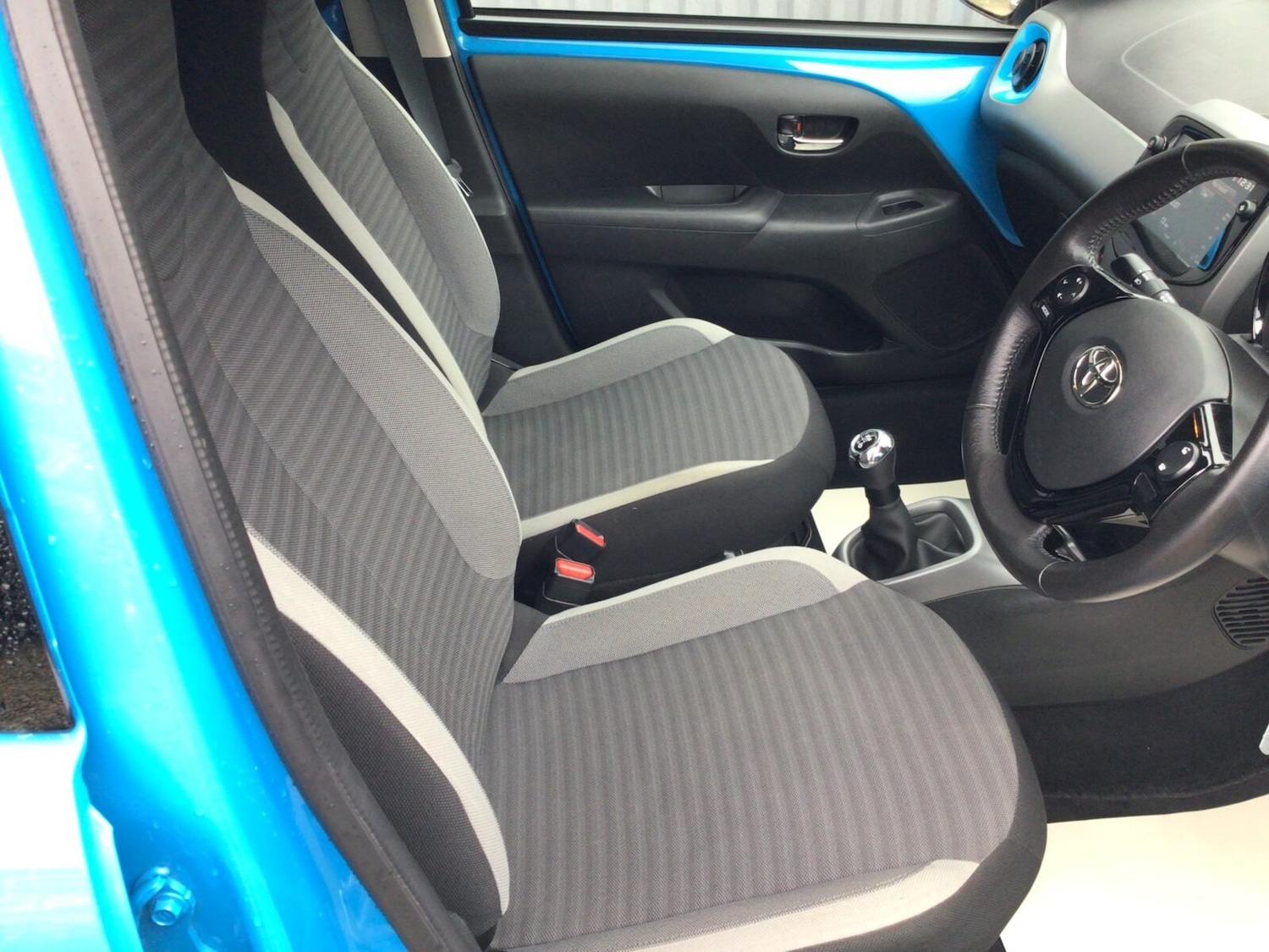 Used Toyota AYGO 2019 for sale - 77572331: Photo 10