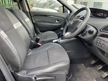 Used Renault Scenic 2012 for sale - 79451404: Photo