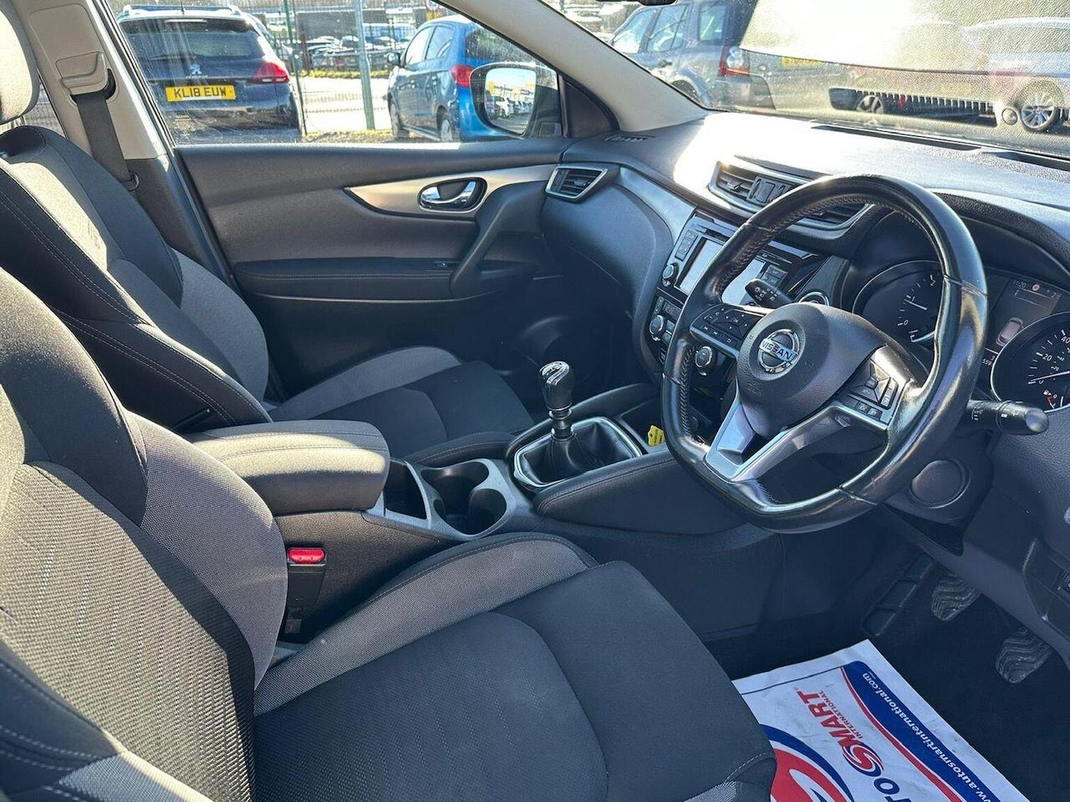 Used Nissan Qashqai 2017 for sale - 77465185: Photo 4