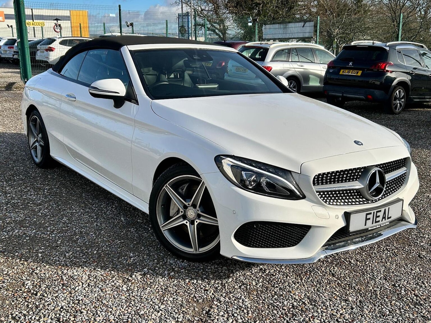 Used Mercedes-Benz C Class 2016 for sale - 77465184: Photo 2