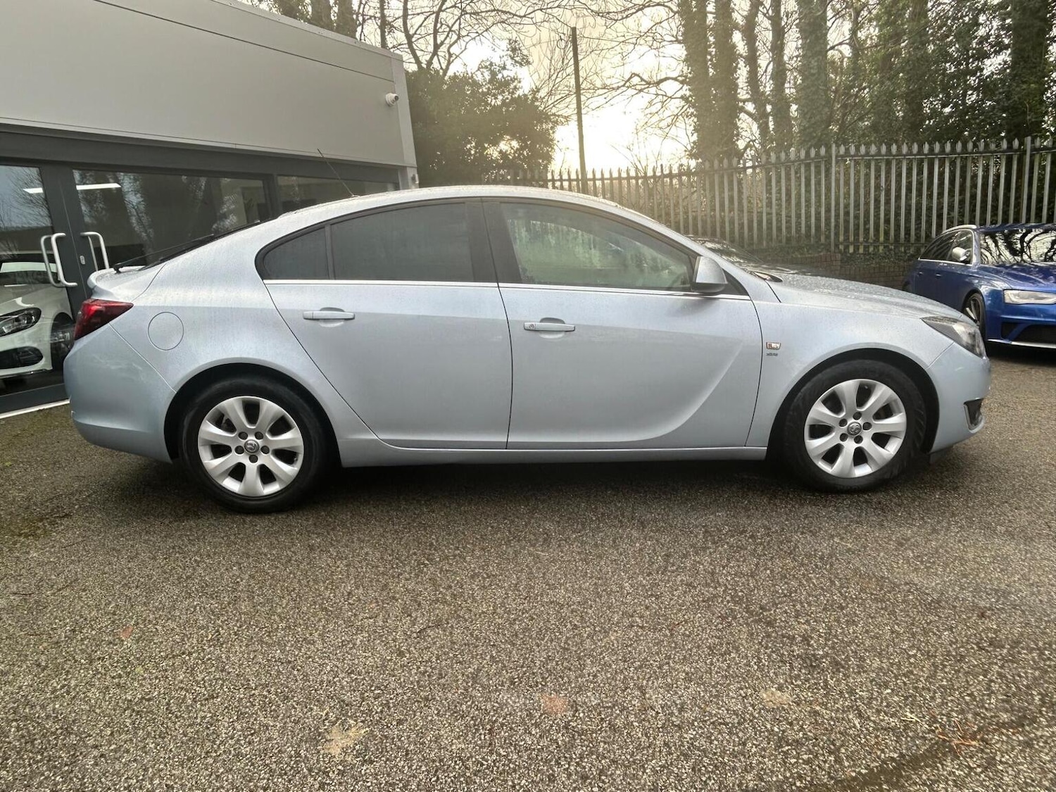 Used Vauxhall Insignia 2015 for sale - 77465137: Photo 7