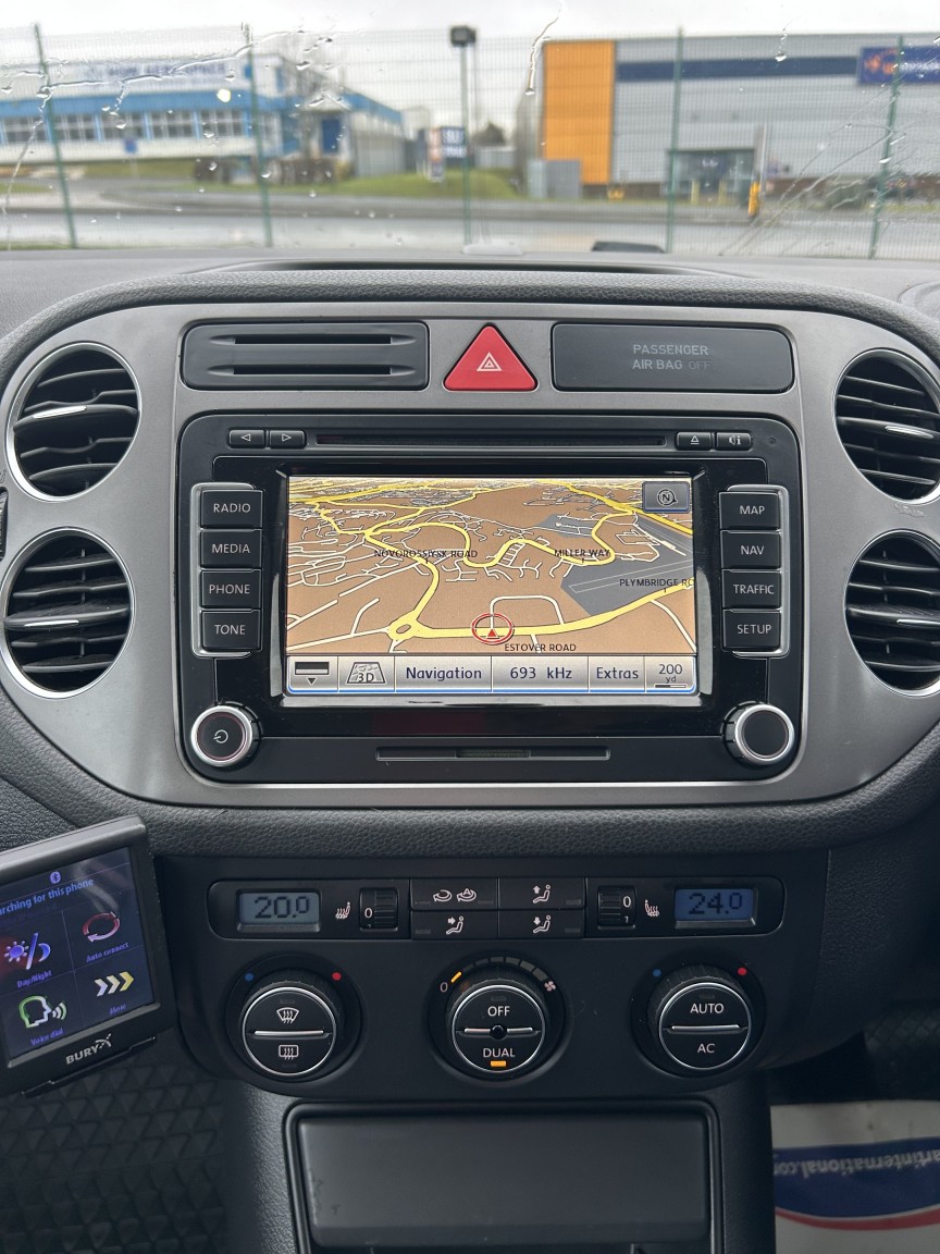 Used Volkswagen Tiguan 2009 for sale - 77403849: Photo 5