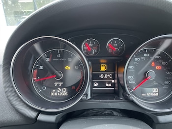 Used Audi TT 2010 for sale - 78285839: Photo