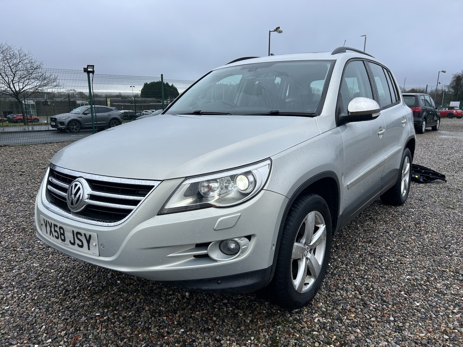 Used Volkswagen Tiguan 2009 for sale - 78168853: Photo 12