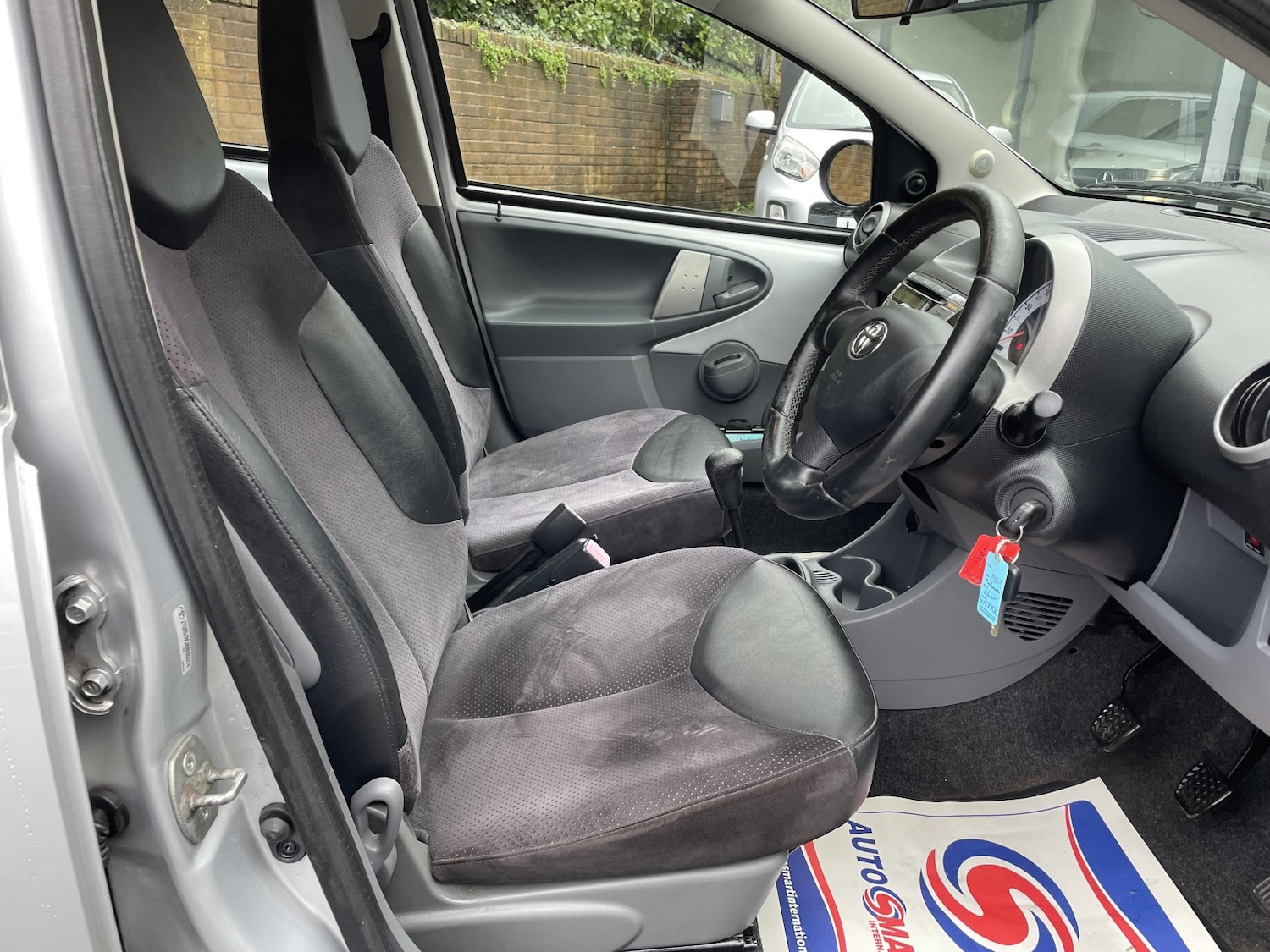 Used Toyota AYGO 2008 for sale - 77525689: Photo 2