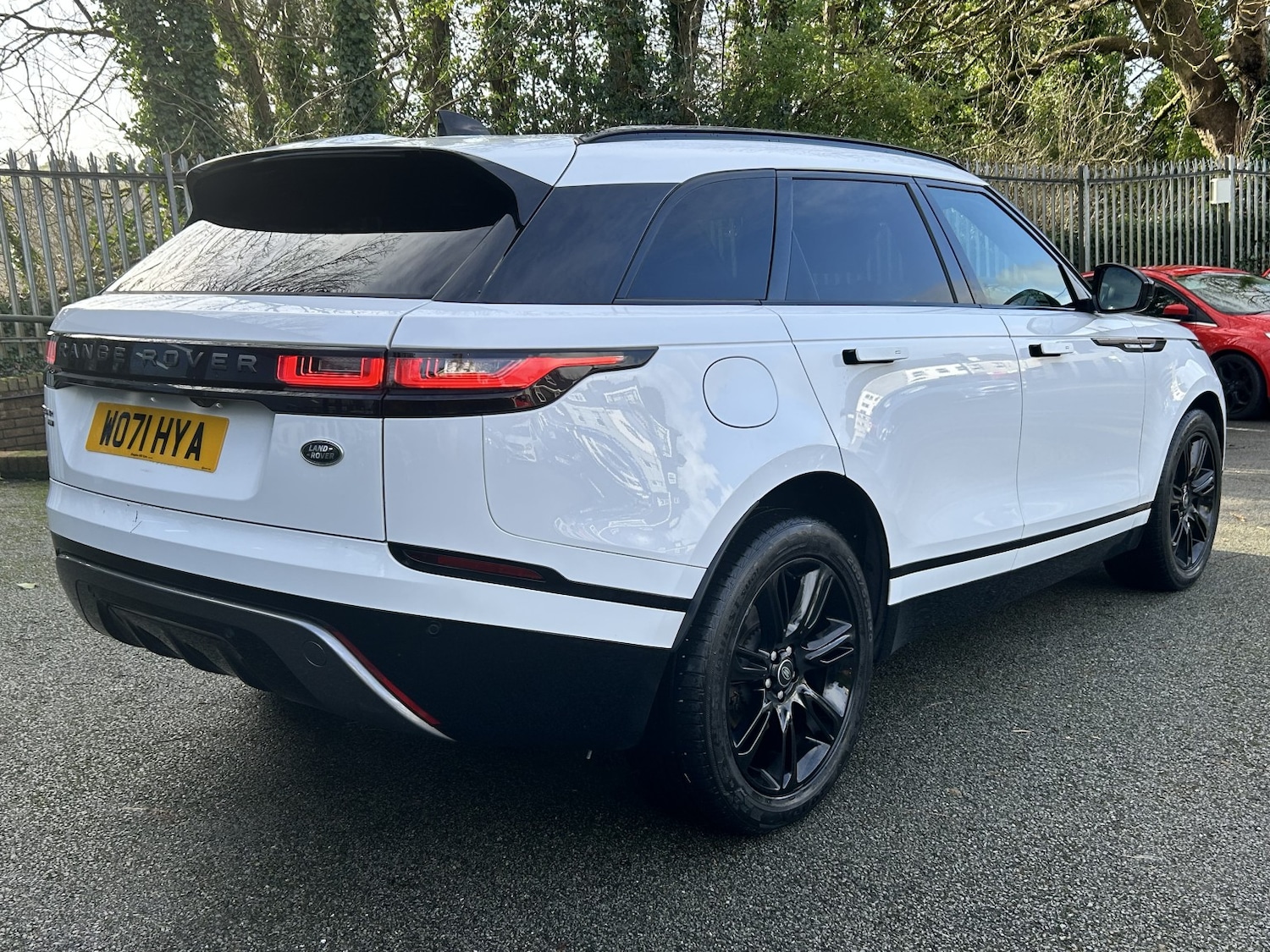 Used Land Rover Range Rover Velar 2021 for sale - 77465126: Photo 4