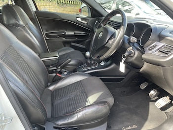 Used Alfa Romeo Giulietta 2012 for sale - 78064172: Photo