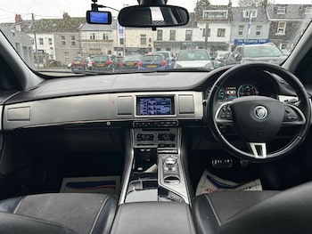 Used Jaguar XF 2012 for sale - 77522122: Photo