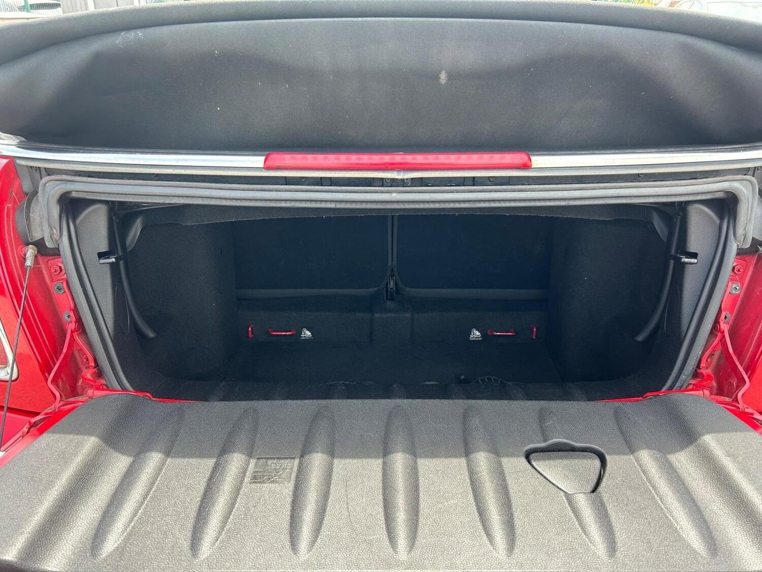 Used MINI Convertible 2013 for sale - 77403847: Photo 13