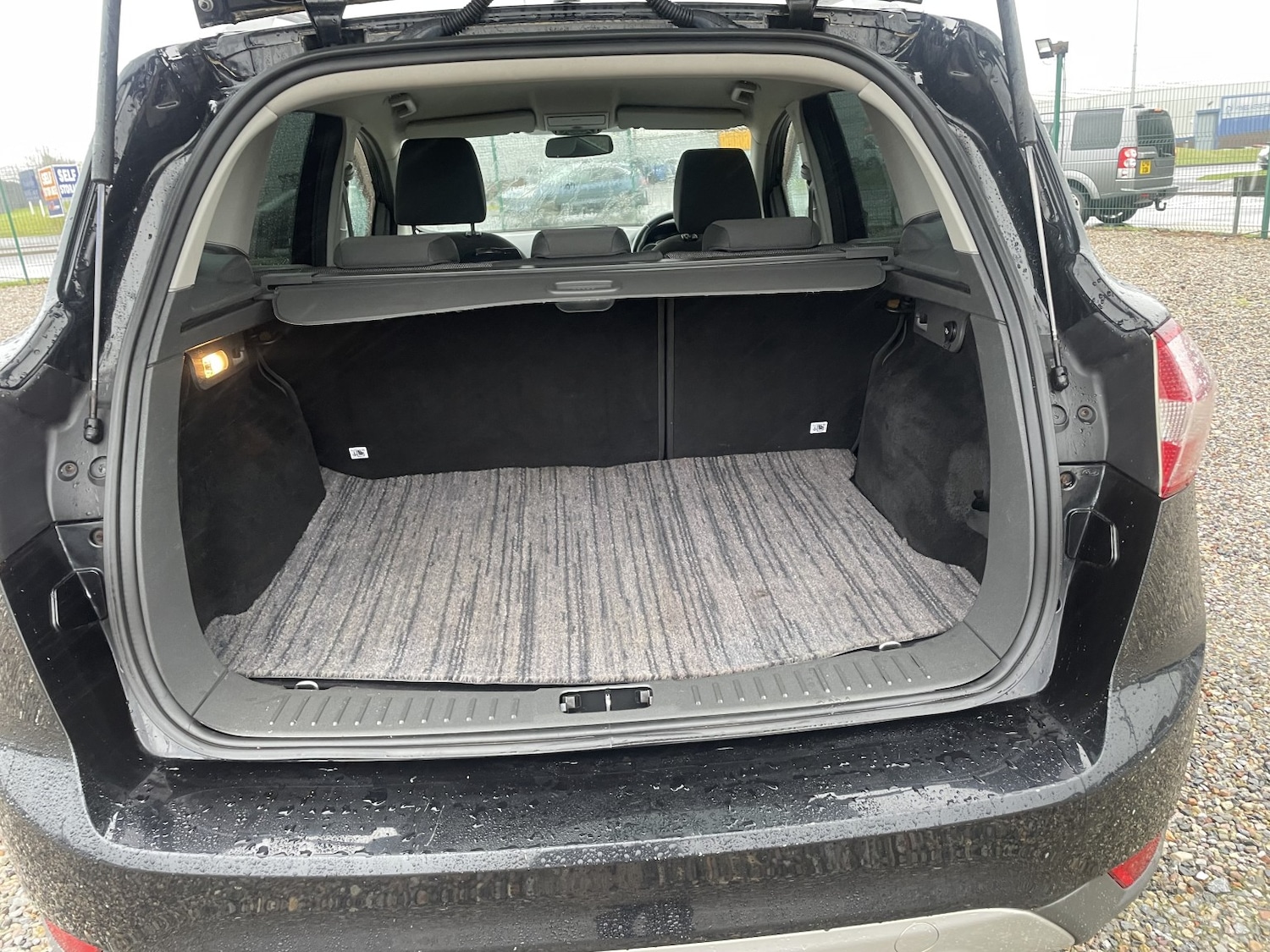 Used Ford Kuga 2011 for sale - 77830127: Photo 13