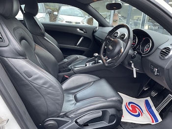 Used Audi TT 2010 for sale - 77403843: Photo