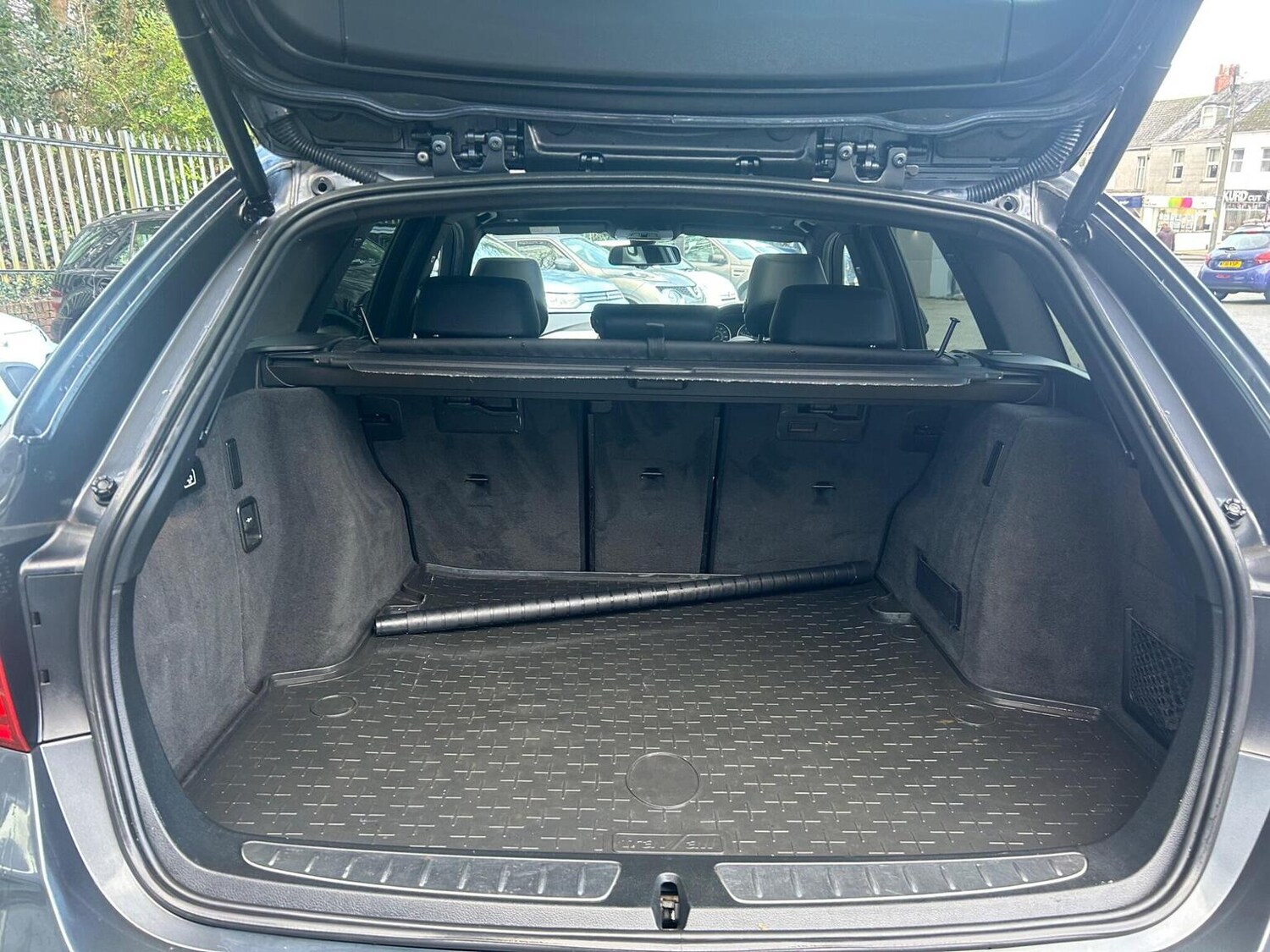 Used BMW 3 Series 2015 for sale - 77465188: Photo 14