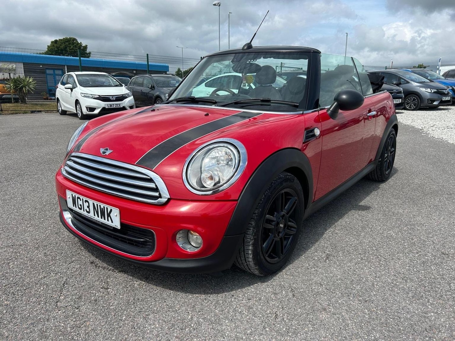 Used MINI Convertible 2013 for sale - 77525682: Photo 11