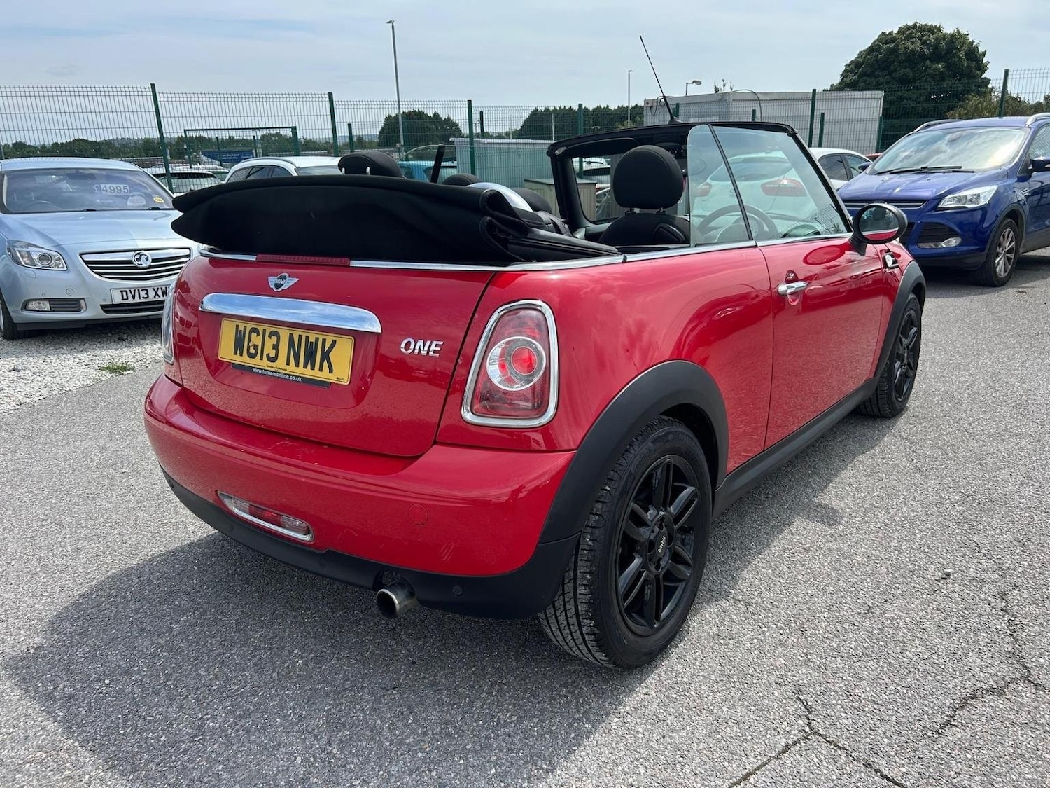 Used MINI Convertible 2013 for sale - 77525682: Photo 7