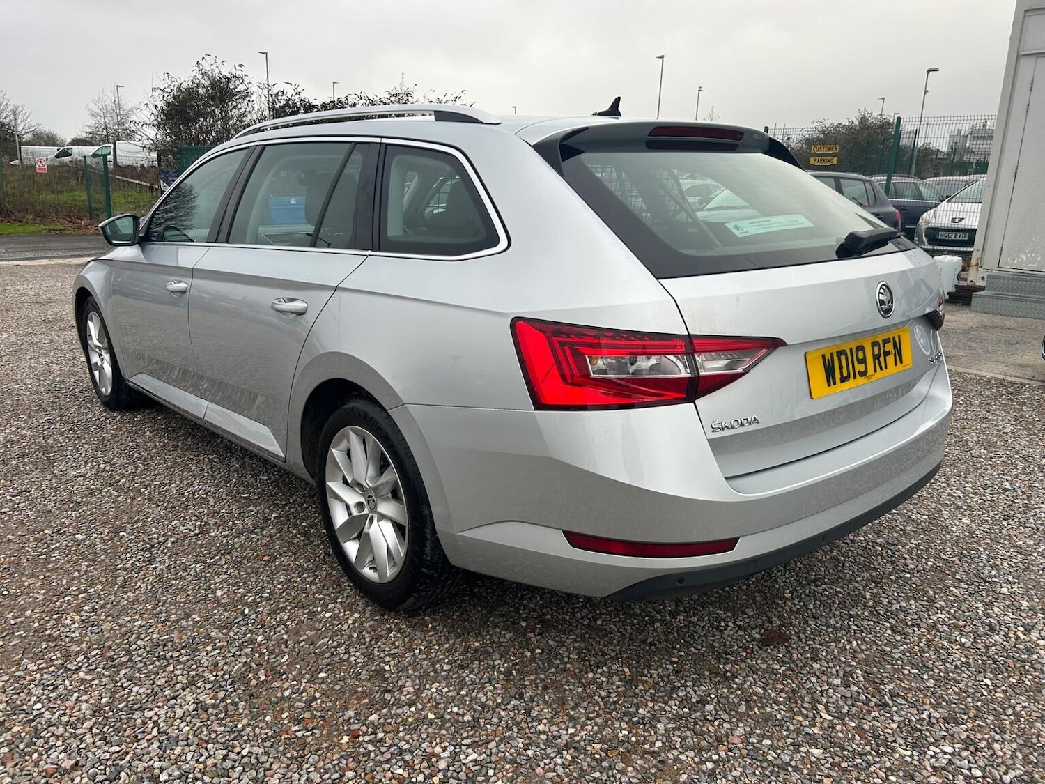 Used Skoda Superb 2019 for sale - 77465187: Photo 10