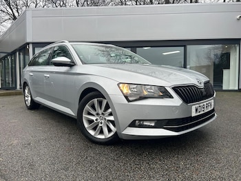 Used Skoda Superb 2019 for sale - 77465187: Photo