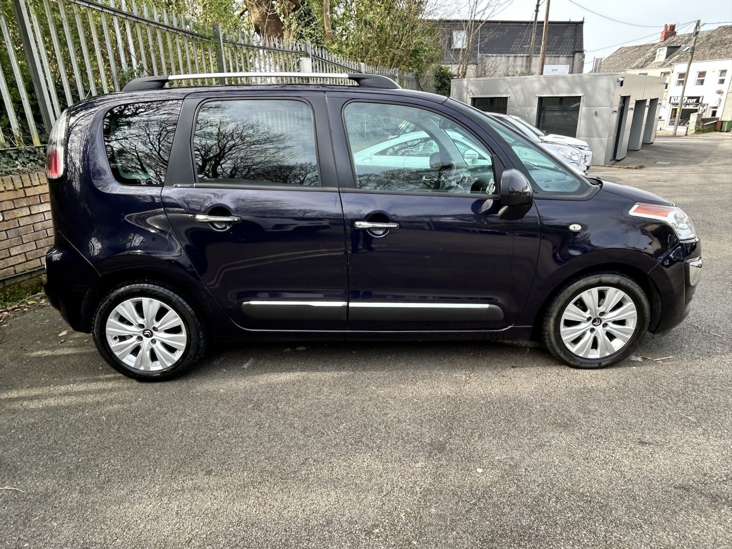 Used Citroen C3 Picasso 2014 for sale - 77991782: Photo 7