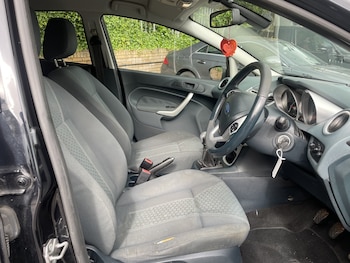 Used Ford Fiesta 2010 for sale - 79451380: Photo
