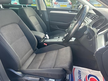 Used Volkswagen Passat 2016 for sale - 77465212: Photo