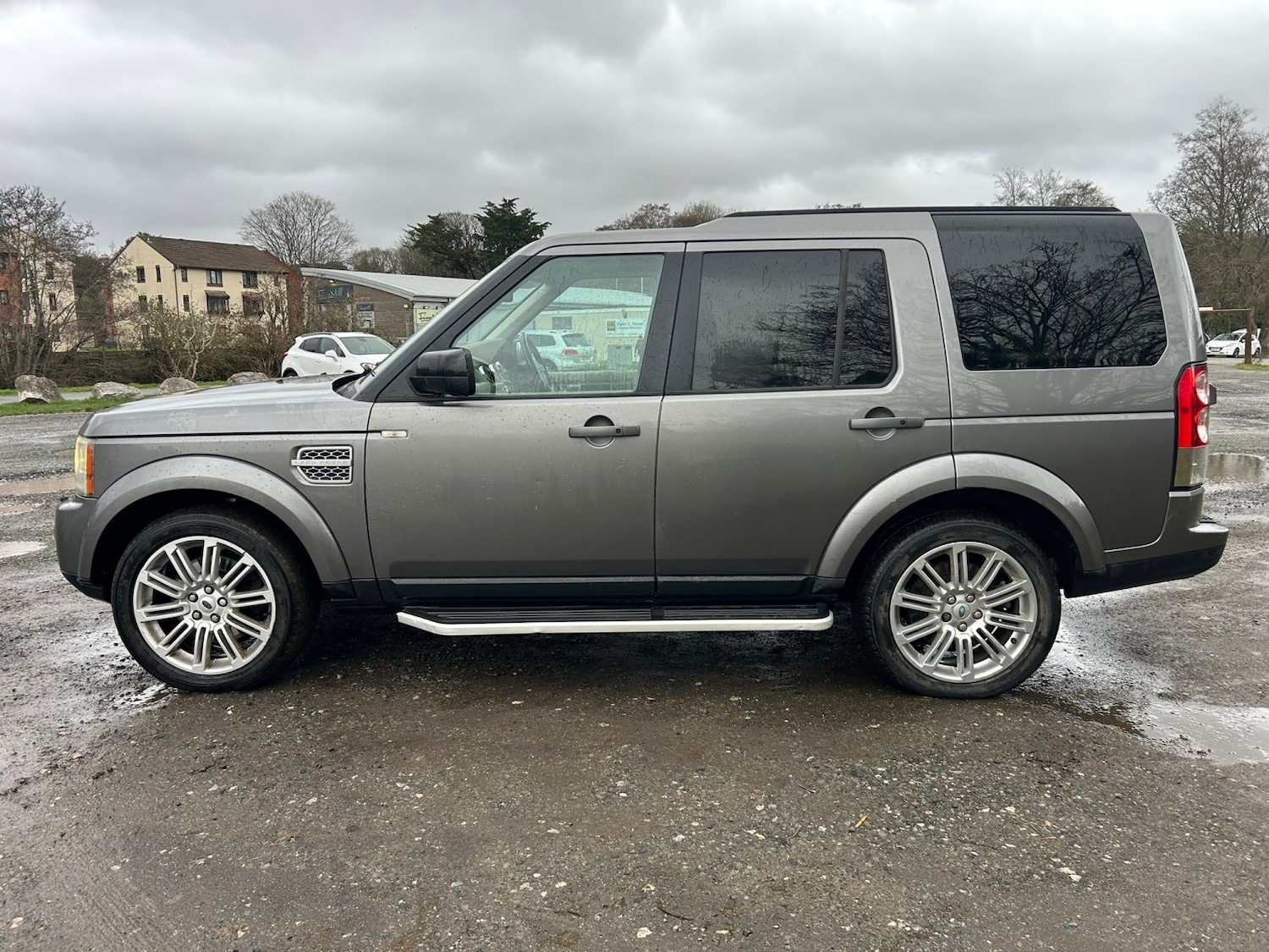 Used Land Rover Discovery 2010 for sale - 78168854: Photo 9