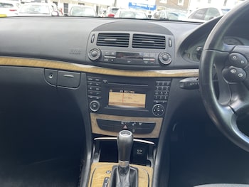 Used Mercedes-Benz E Class 2009 for sale - 78414993: Photo