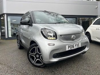 smart fortwo feature image